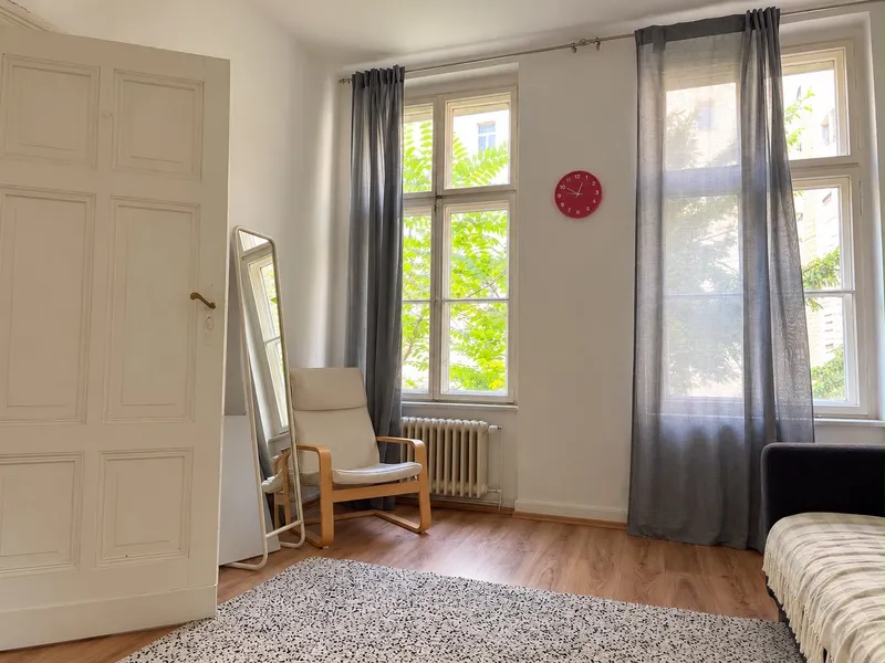 Nachmieter gesucht ab 01.11.26! 45 m² Wohnung in Berlin-Charlottenburg — photo 1